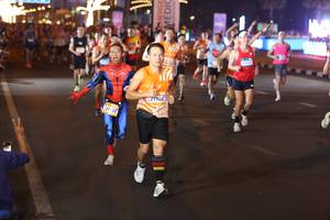 BIB: 121, 2050, 21948
                            <button type="button" onclick="openModal(23207858)" class="btn btn-primary btn-sm float-right btn-popup" data-toggle="modal" data-target=".modal-high-quality">
                        <i class="fas fa-shopping-cart"></i> Add to Cart
                    </button>
                                            <button type="button" onclick="isThisMe(23207858, true)" class="btn btn-success btn-sm float-right btn-popup btn-isme hidden" data-toggle="tooltip" data-placement="bottom" title="นี่คือรูปของคุณใช่ไหม คลิกที่นี่เพื่อเอาเข้าอัลบั้ม">
                        <i class="fas fa-plus"></i> Add to album
                    </button>
                    <button type="button" onclick="isThisMe(23207858, false)" class="btn btn-warning btn-sm float-right btn-popup btn-isnotme hidden">
                        <i class="fas fa-ban"></i> Remove from album
                    </button>